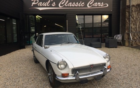 MG B GT  Année 1968 voiture de collection à vendre
