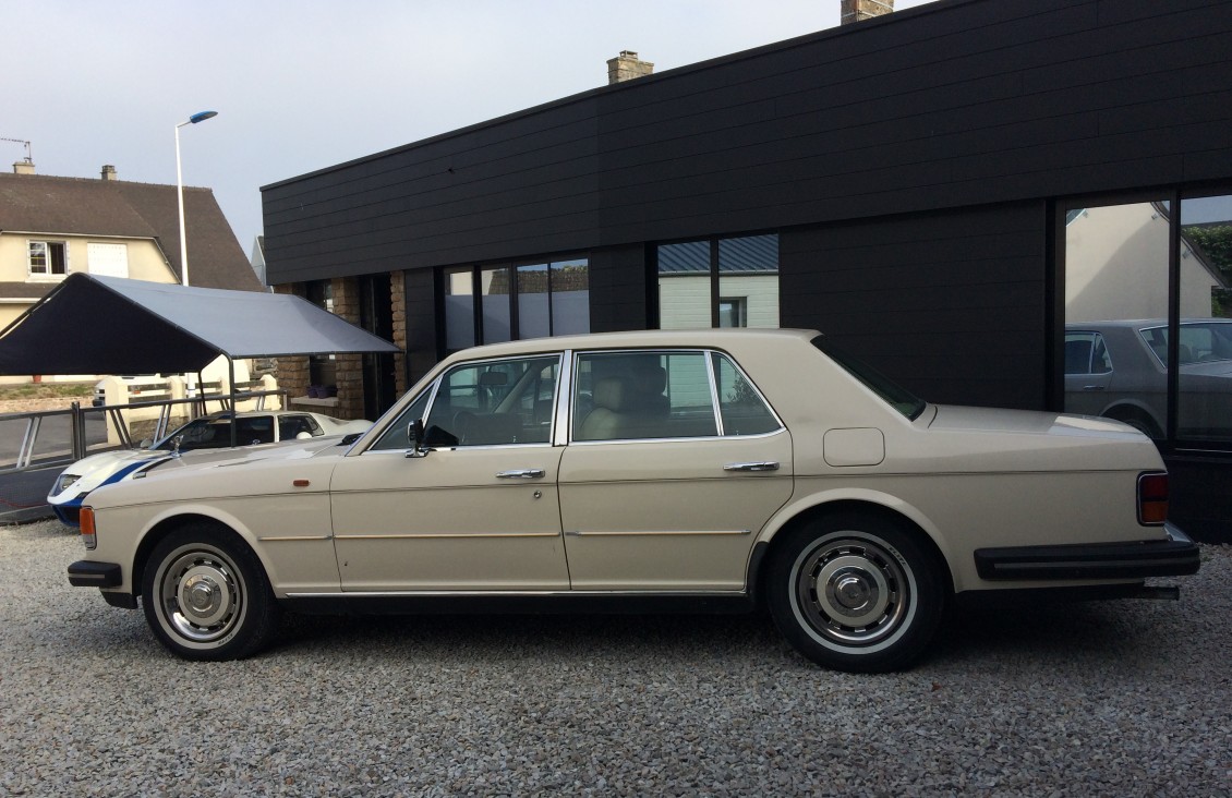 Rolls Royce Silver Spirit Année 1983 voiture de collection à vendre
