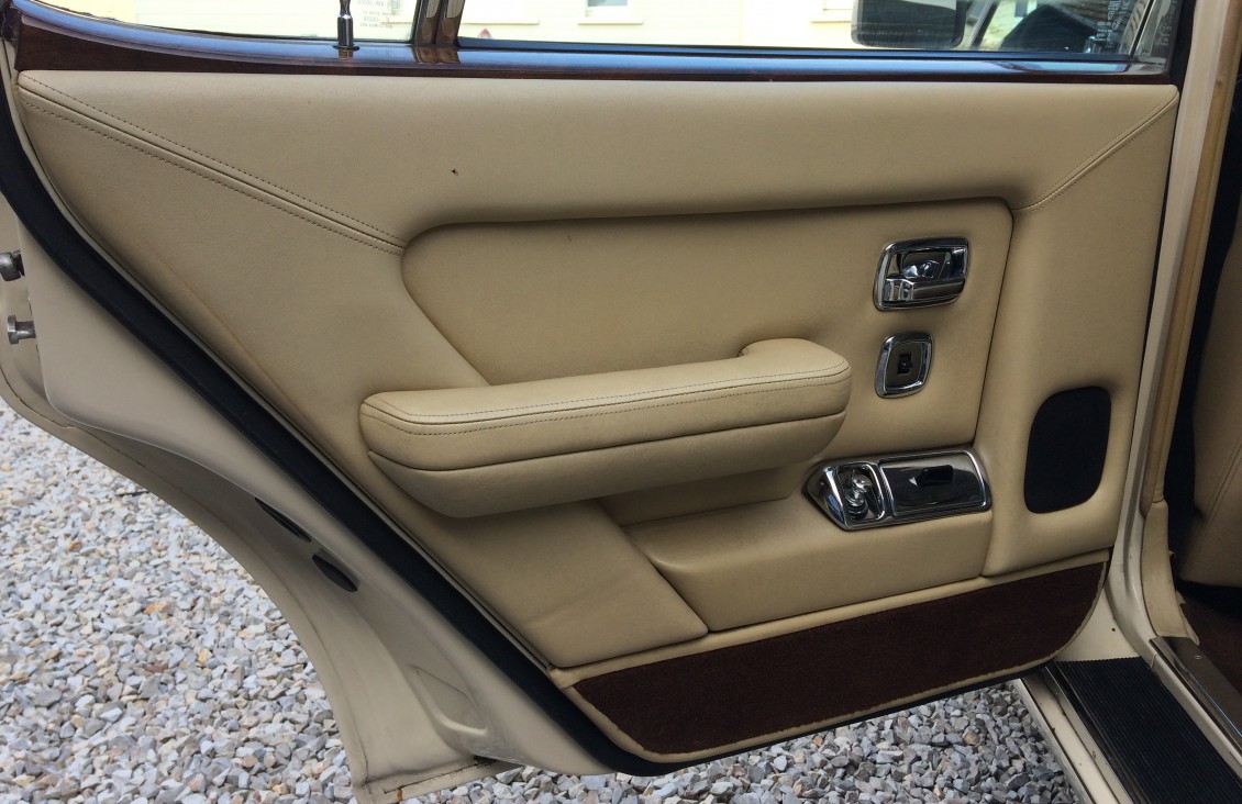 Rolls Royce Silver Spirit Année 1983 voiture de collection à vendre