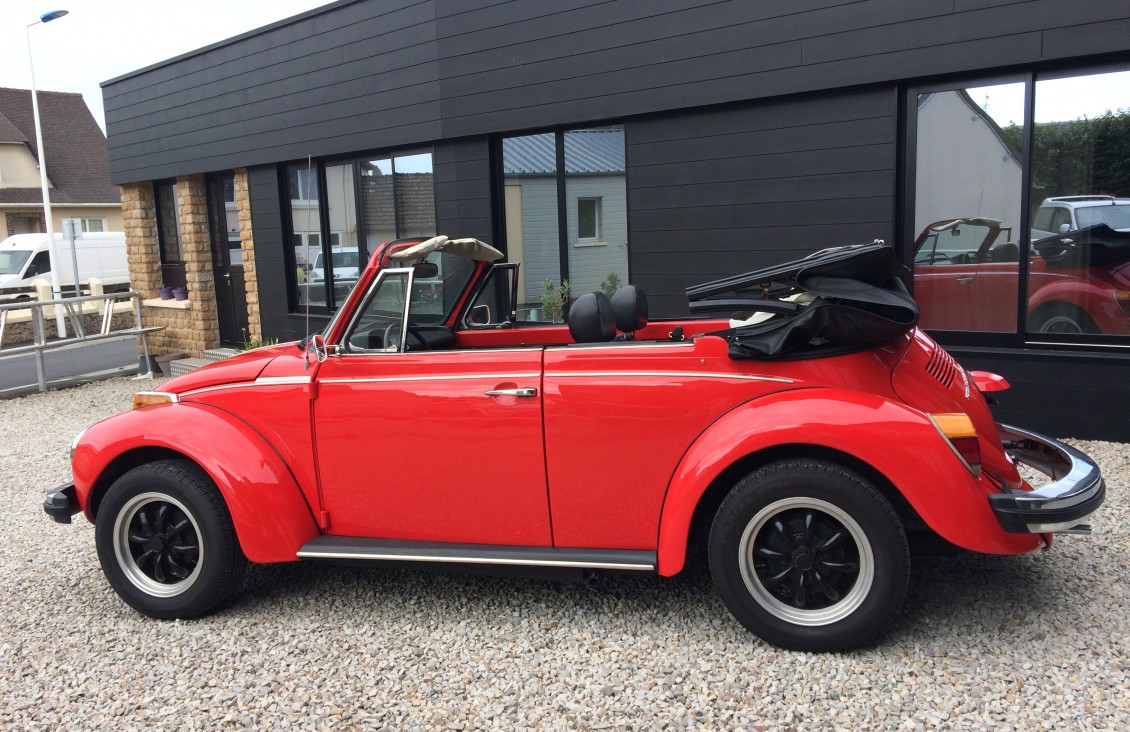 VW Coccinelle Cabriolet Rouge - Voiture vendue – CforCar