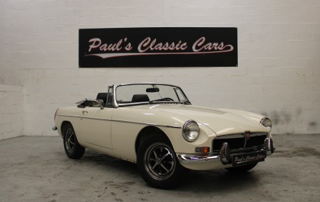 MG B cabriolet  Année 1974 voiture de collection à vendre