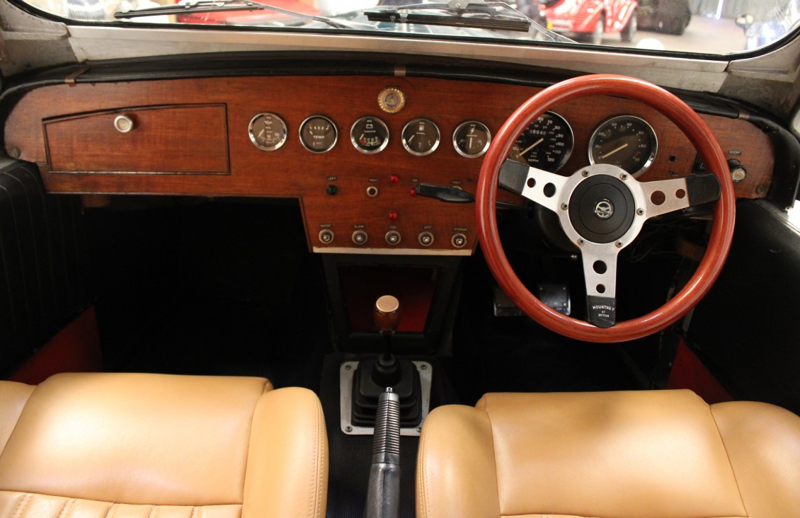 Spartan Année 1984 voiture de collection à vendre