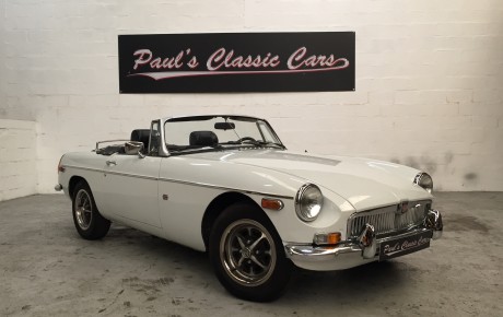 MG B cabriolet  Année 1977 voiture de collection à vendre