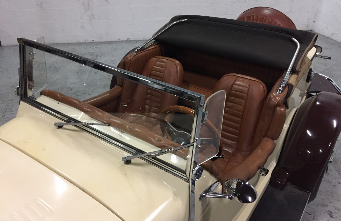 Gazelle Année 1987 voiture de collection à vendre