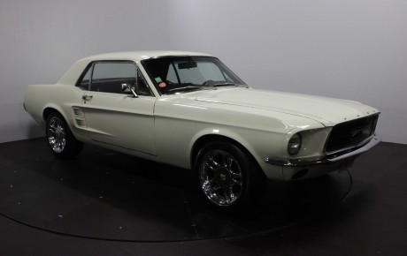 Ford Mustang  Année 1967 voiture de collection à vendre