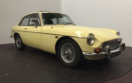 MG B GT  Année 1969 voiture de collection à vendre
