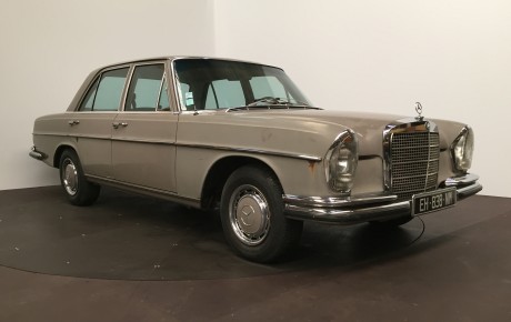 Mercedes 280 SE  Année 1971 voiture de collection à vendre