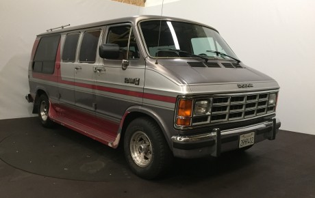 Dodge  Année 1989 voiture de collection à vendre