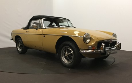 MG B cabriolet  Année 1975 voiture de collection à vendre