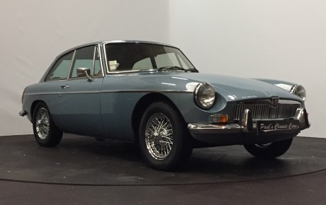 MG B GT  Année 1972 voiture de collection à vendre