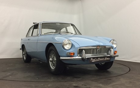 MG B GT  Année 1968 voiture de collection à vendre