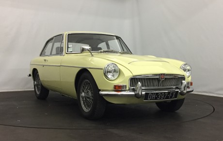 MG C GT  Année 1968 voiture de collection à vendre