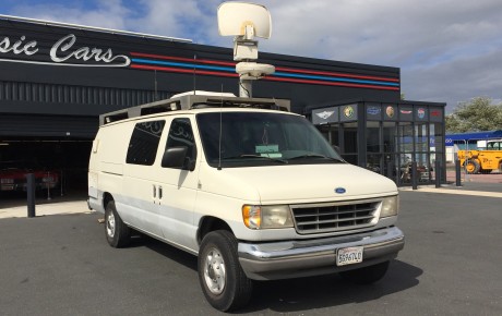 Ford E-350  Année 1996 voiture de collection à vendre
