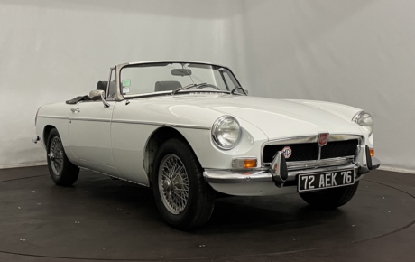 MG B cabriolet  Année 1973 voiture de collection à vendre