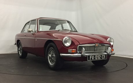 MG B GT  Année 1965 voiture de collection à vendre