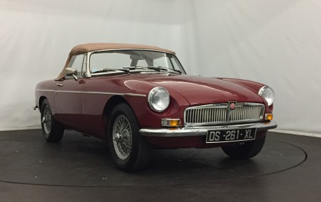 MG B cabriolet  Année 1979 voiture de collection à vendre