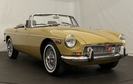 MG B cabriolet  Année 1972 voiture de collection à vendre