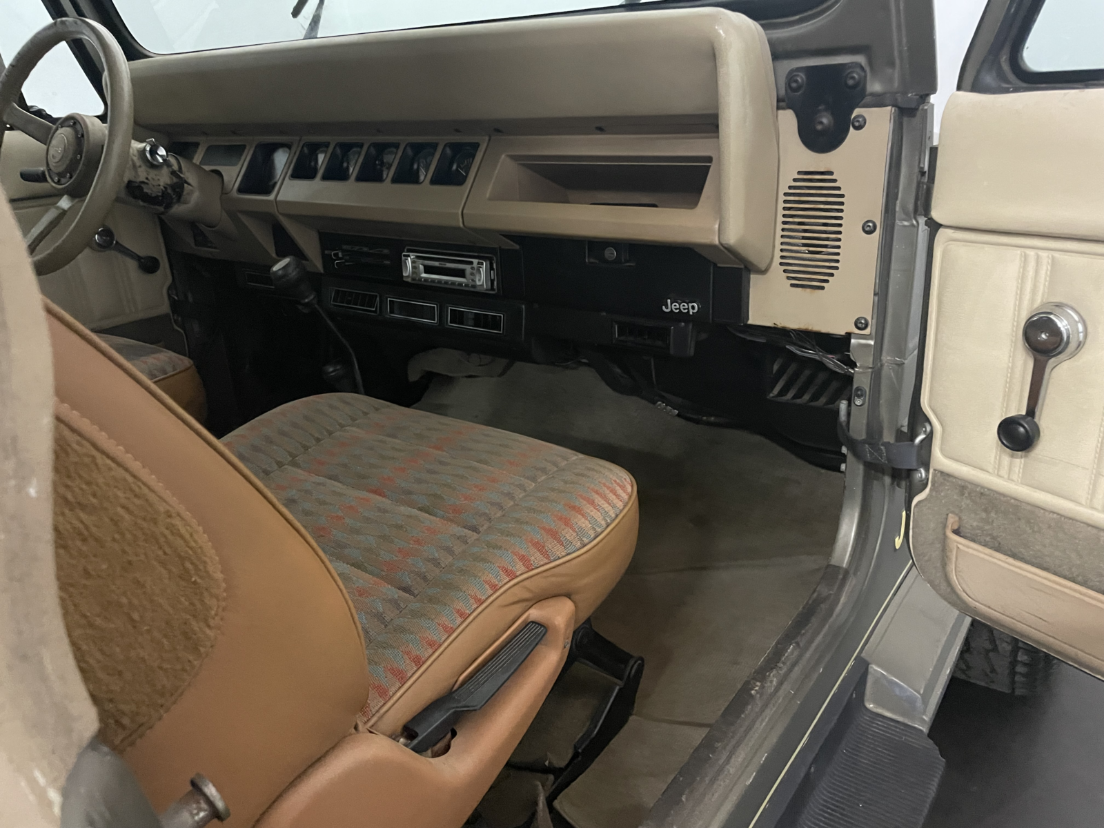 Jeep Wrangler Année 1989 voiture de collection à vendre