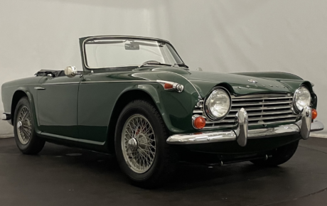Triumph TR4  Année 1966 voiture de collection à vendre