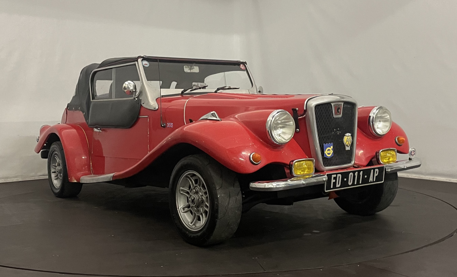 Spartan Année 1974 voiture de collection à vendre