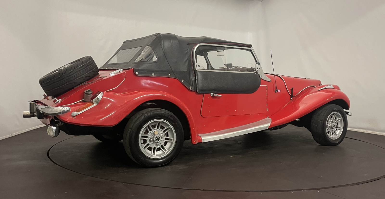 Spartan Année 1974 voiture de collection à vendre