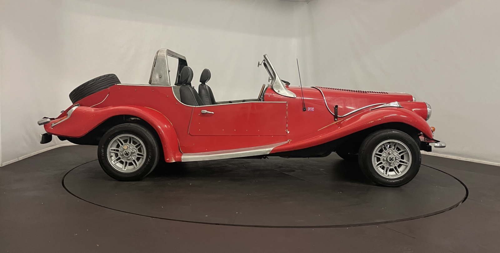 Spartan Année 1974 voiture de collection à vendre