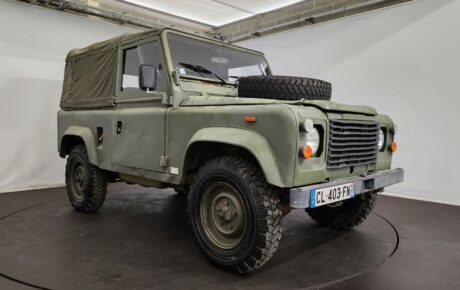 Land Rover Defender  Année 1991 voiture de collection à vendre