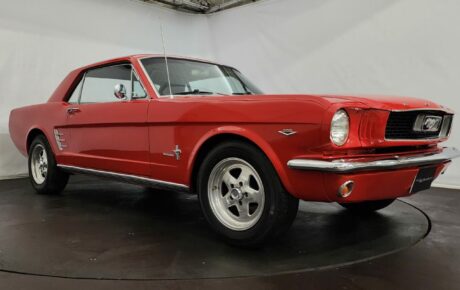 Ford Mustang  Année 1966 voiture de collection à vendre