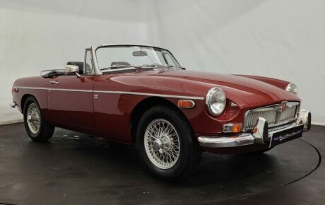 MG B cabriolet  Année 1974 voiture de collection à vendre