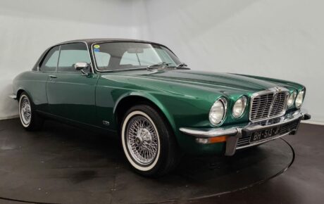 Jaguar  Année 1976 voiture de collection à vendre
