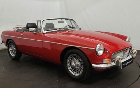 MG B cabriolet  Année 1977 voiture de collection à vendre