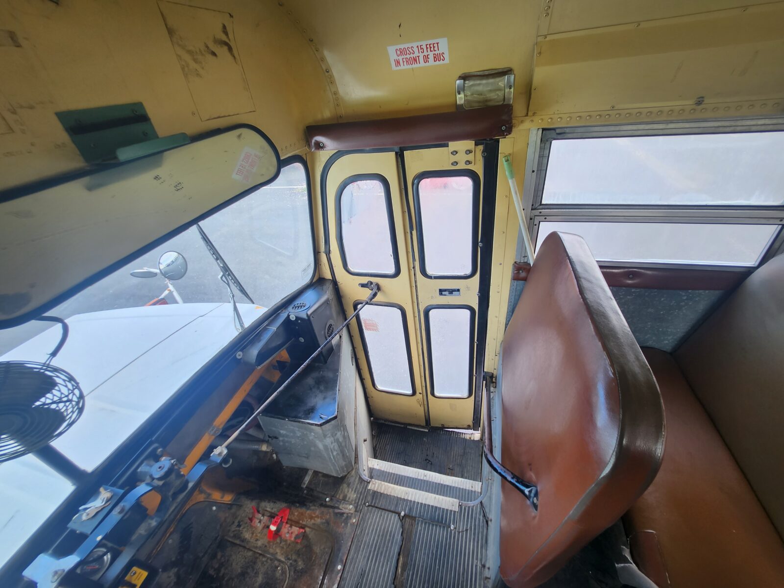 School Bus Année 1986 voiture de collection à vendre