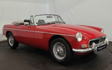 MG B cabriolet  Année 1969 voiture de collection à vendre