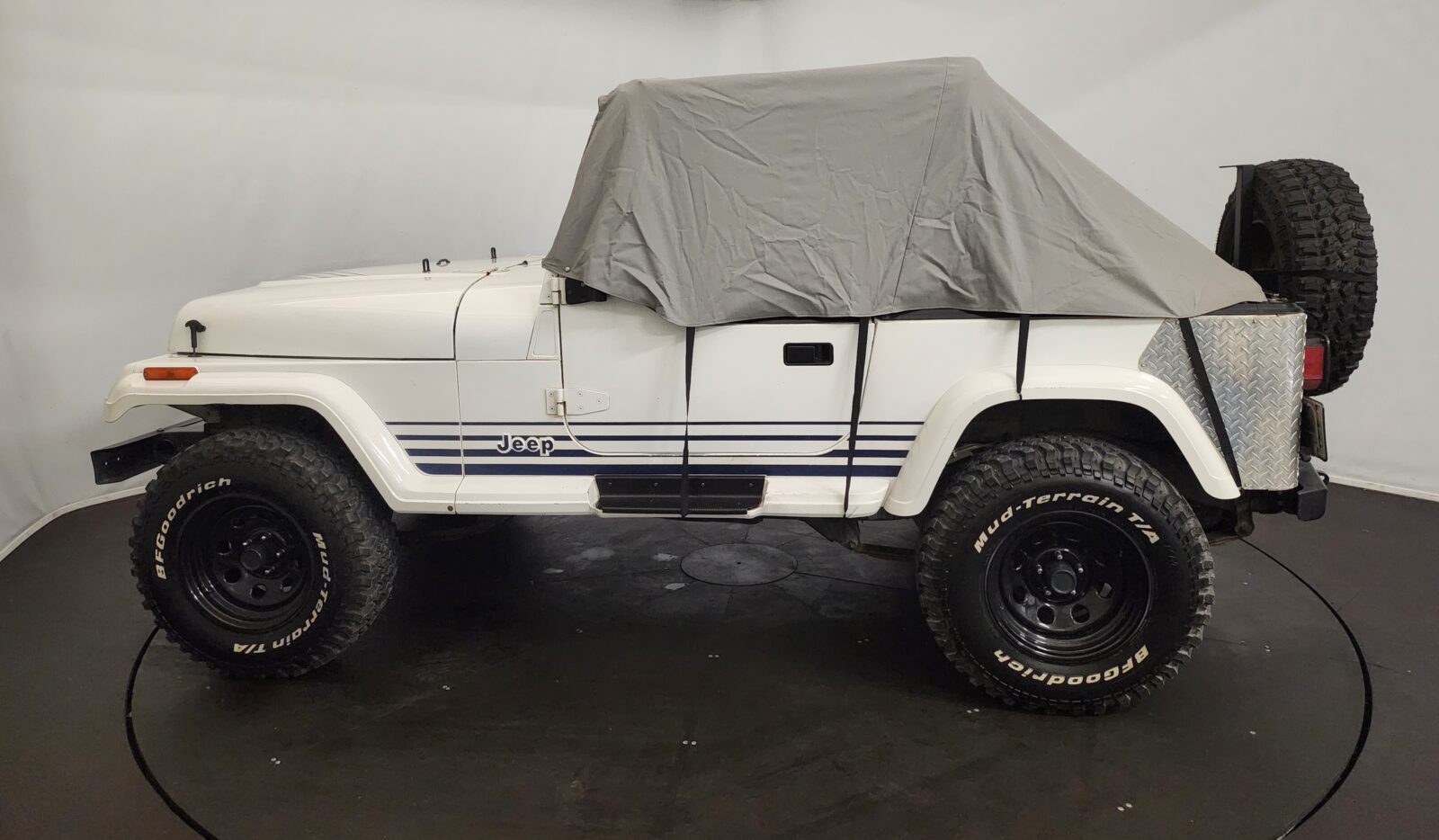 Jeep Wrangler Année 1989 voiture de collection à vendre