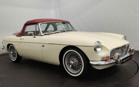 MG B cabriolet MK1  Année 1969 voiture de collection à vendre