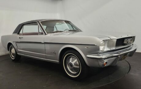 Ford Mustang  Année 1966 voiture de collection à vendre