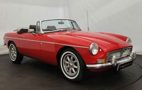 MG B cabriolet  Année 1974 voiture de collection à vendre