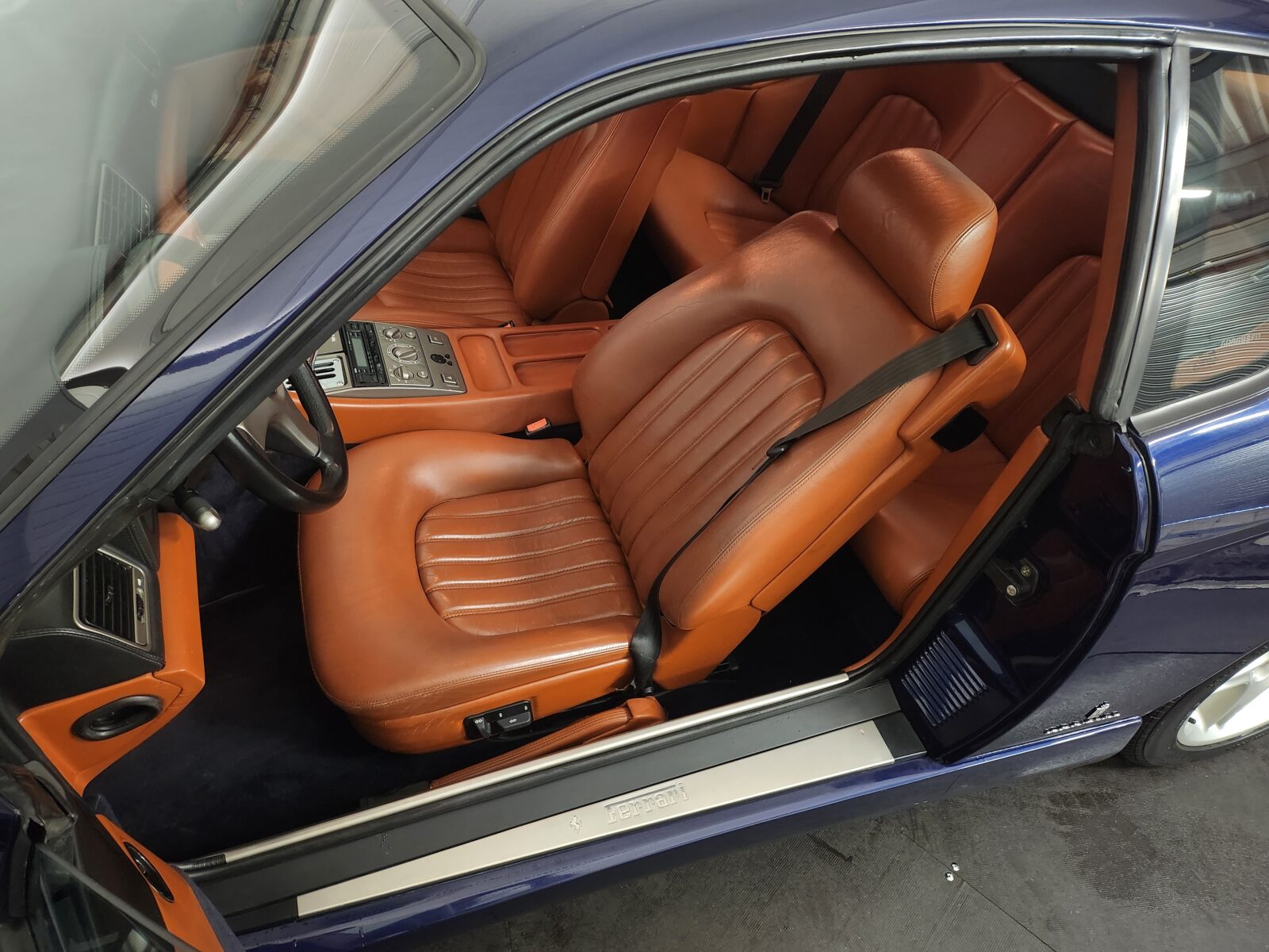 Ferrari 456 GT Année 1994 voiture de collection à vendre