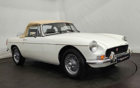 MG B cabriolet  Année 1976 voiture de collection à vendre