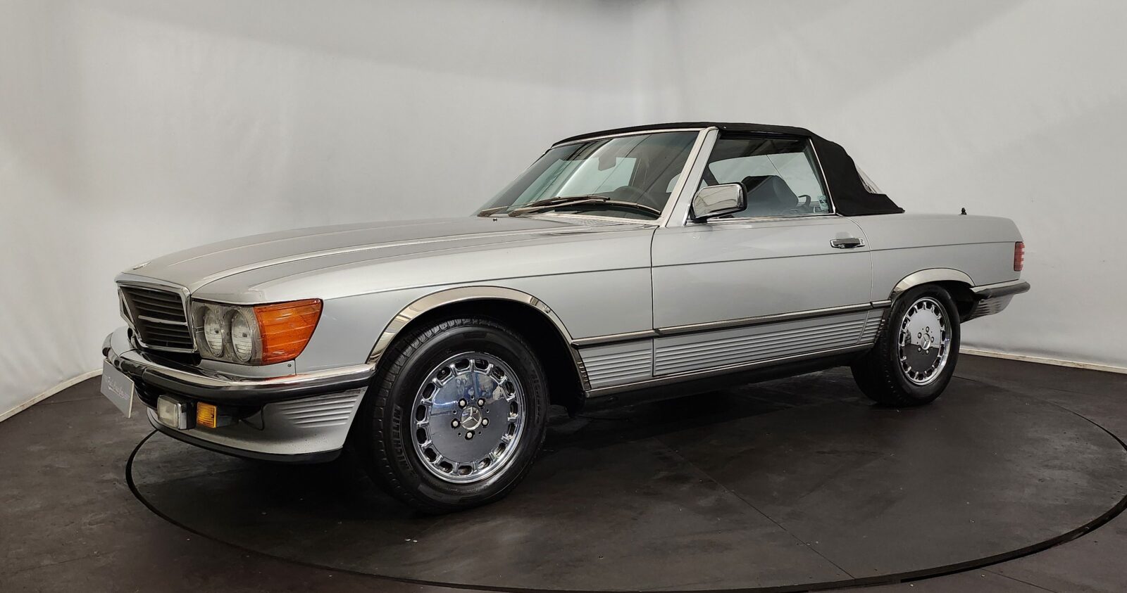 Mercedes 560 SL Année 1986 voiture de collection à vendre
