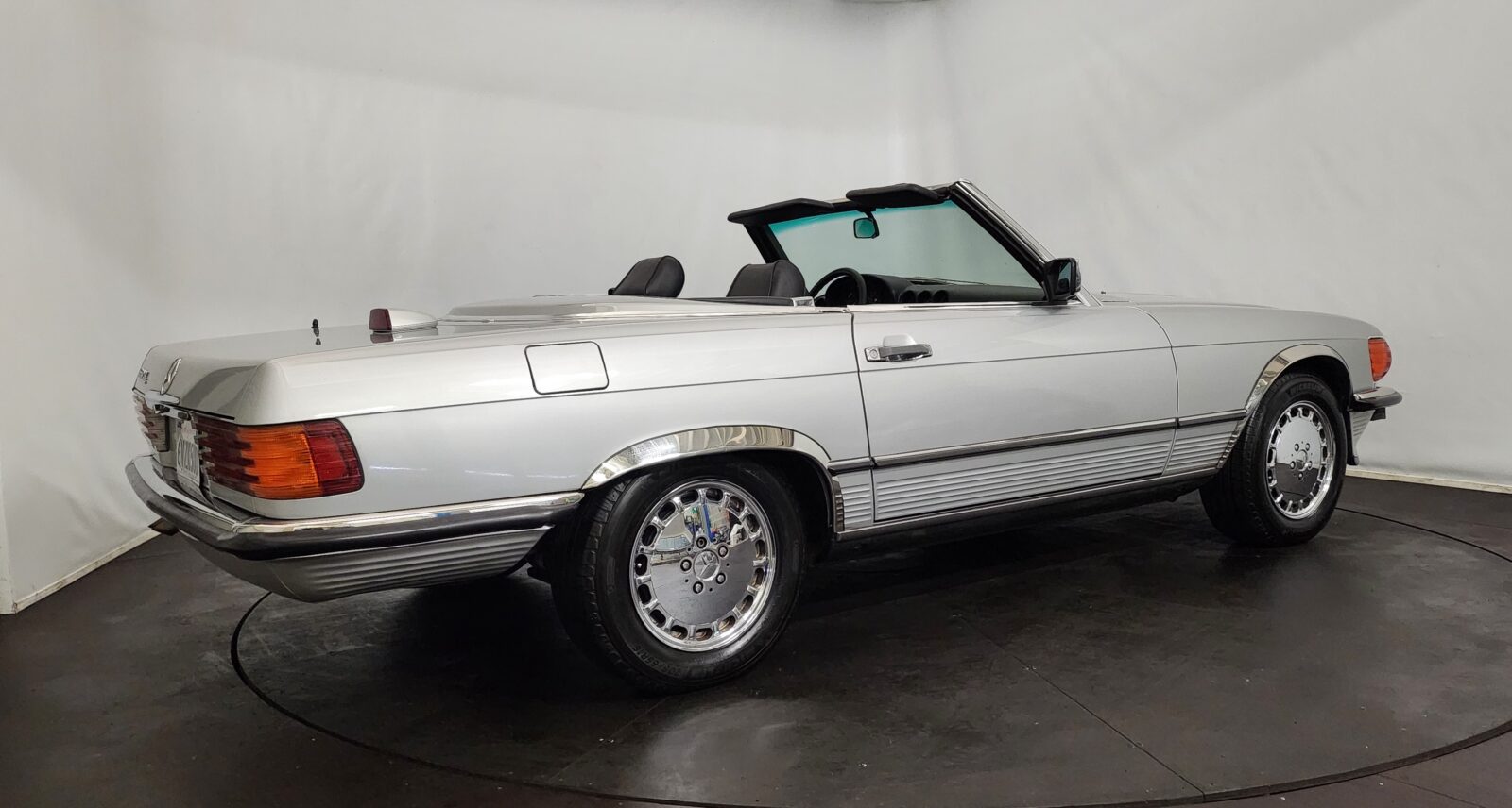 Mercedes 560 SL Année 1986 voiture de collection à vendre