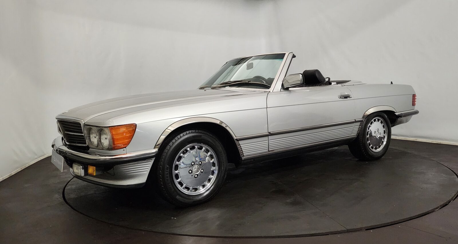 Mercedes 560 SL Année 1986 voiture de collection à vendre