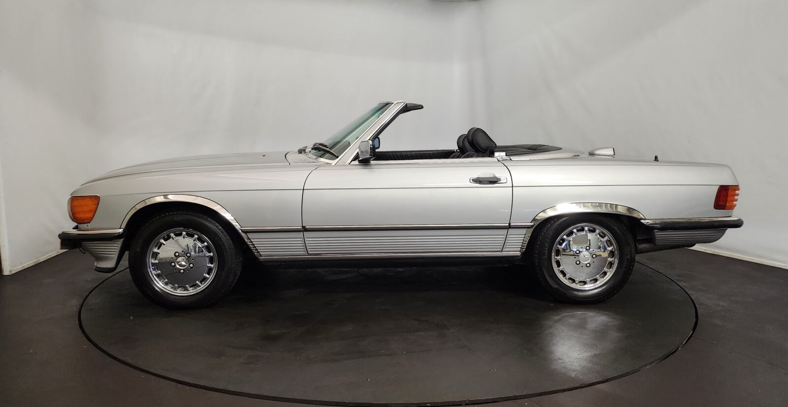 Mercedes 560 SL Année 1986 voiture de collection à vendre