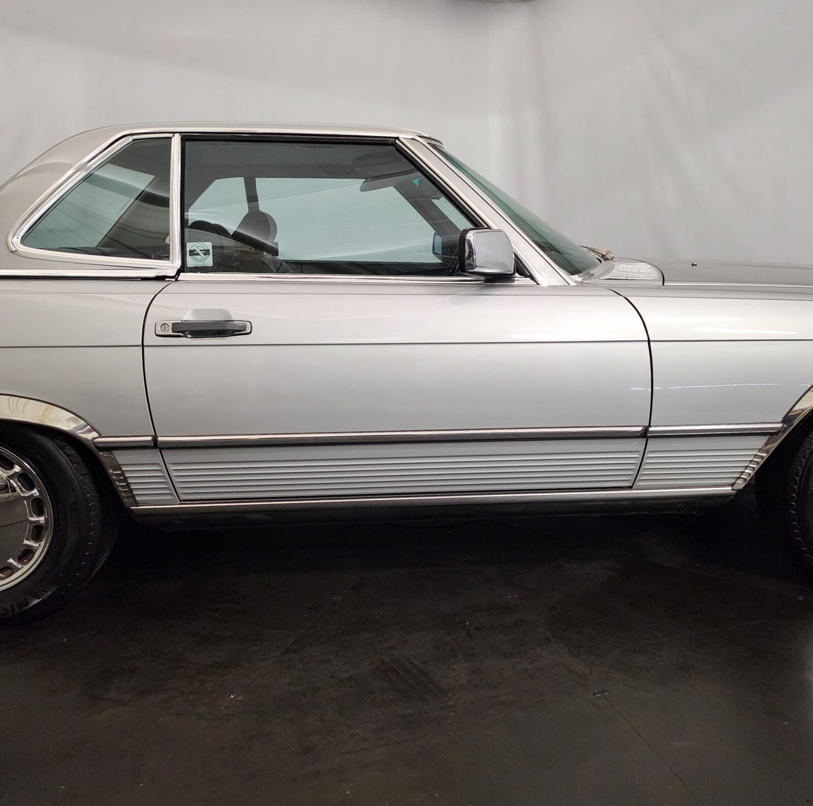 Mercedes 560 SL Année 1986 voiture de collection à vendre