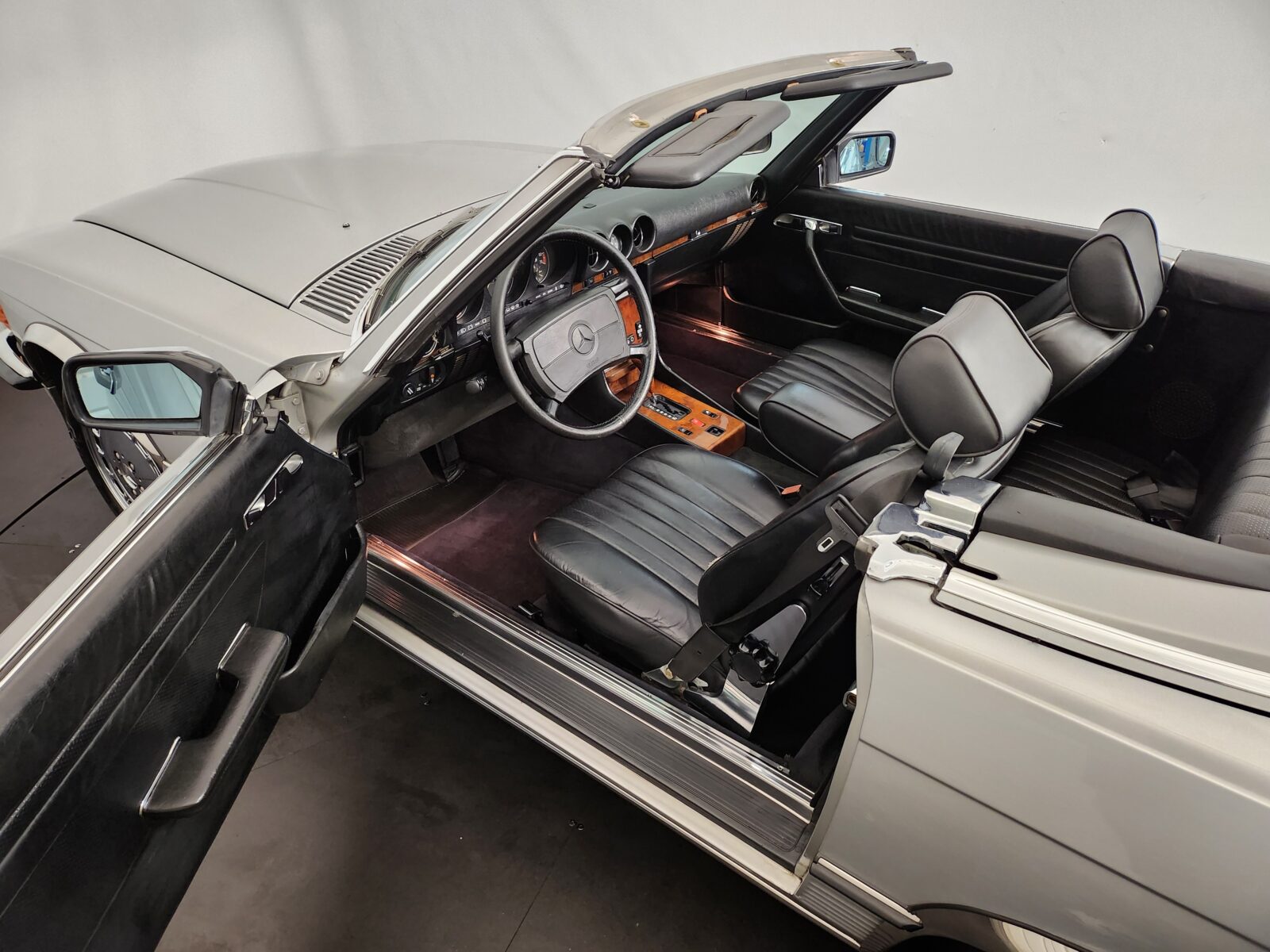 Mercedes 560 SL Année 1986 voiture de collection à vendre