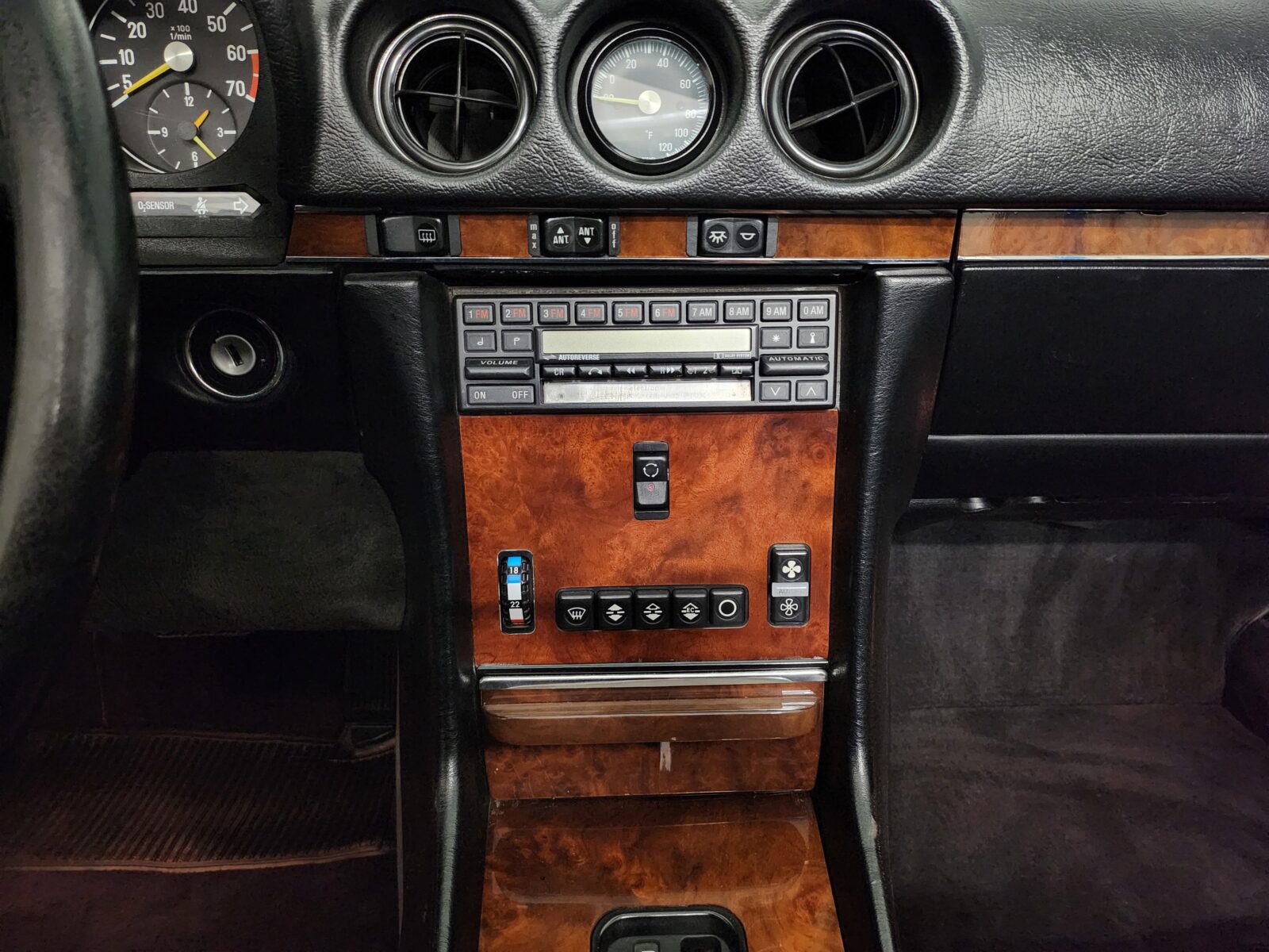 Mercedes 560 SL Année 1986 voiture de collection à vendre