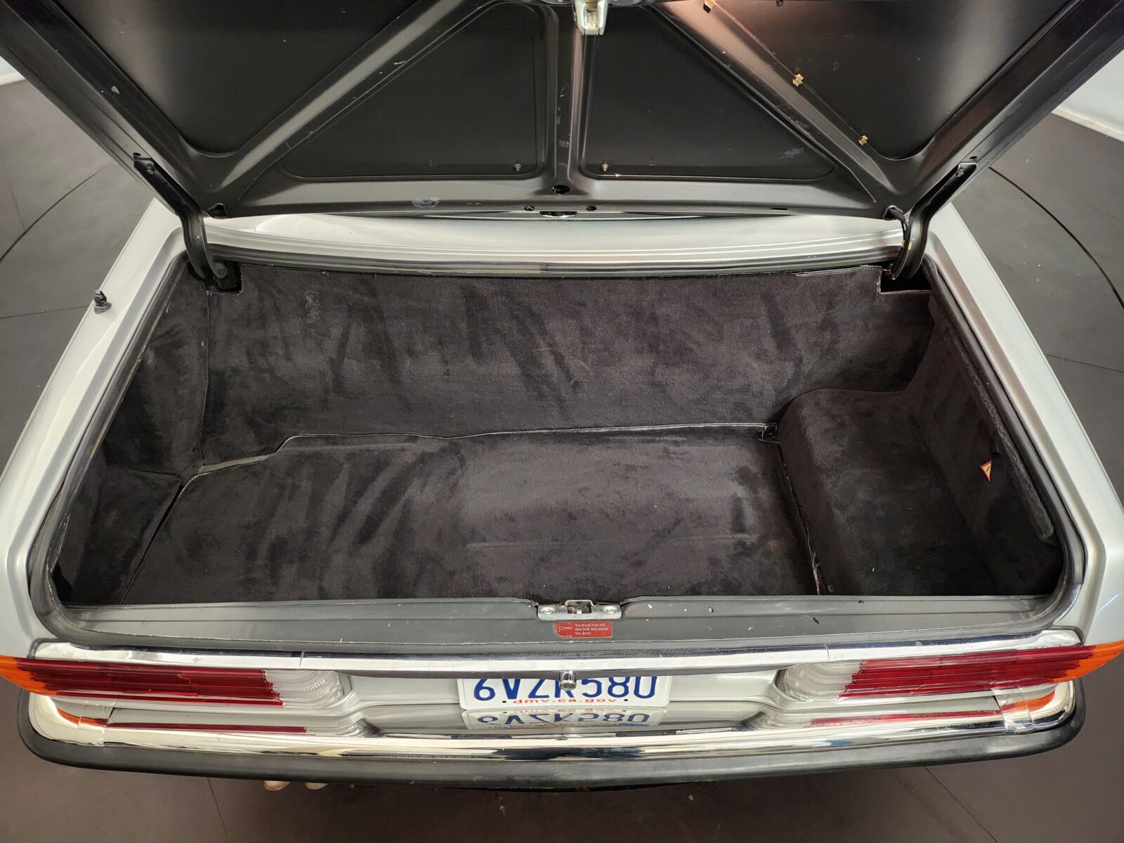 Mercedes 560 SL Année 1986 voiture de collection à vendre