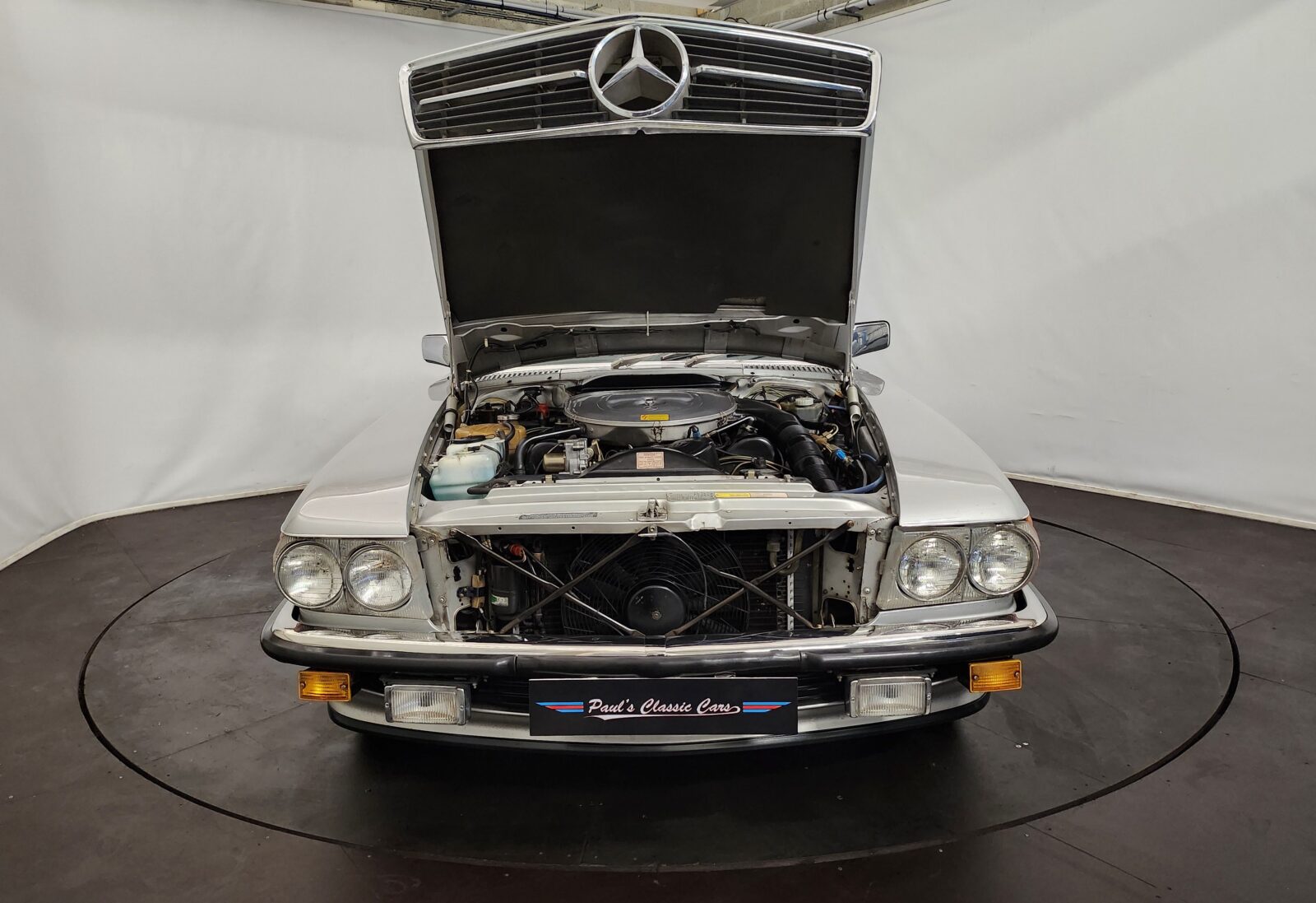Mercedes 560 SL Année 1986 voiture de collection à vendre