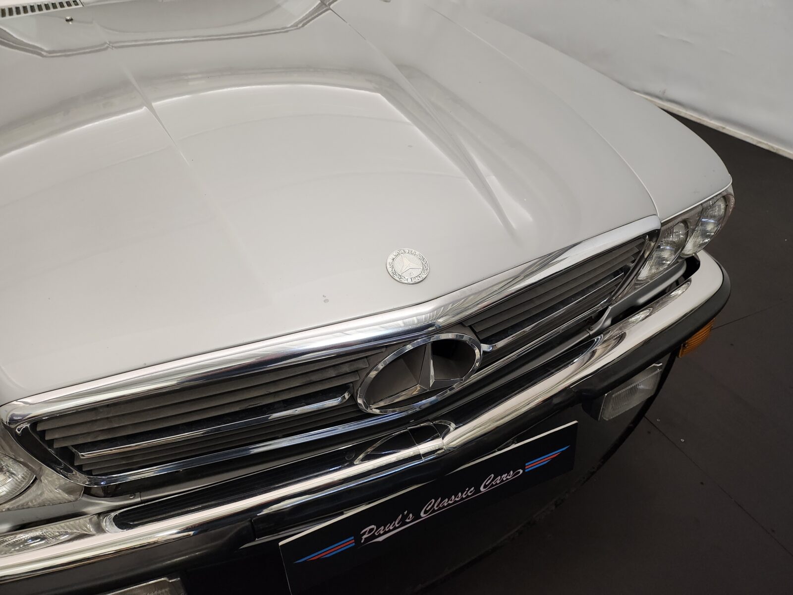 Mercedes 560 SL Année 1986 voiture de collection à vendre