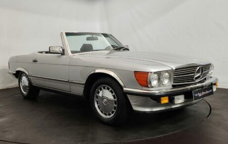 Mercedes 560 SL  Année 1986 voiture de collection à vendre